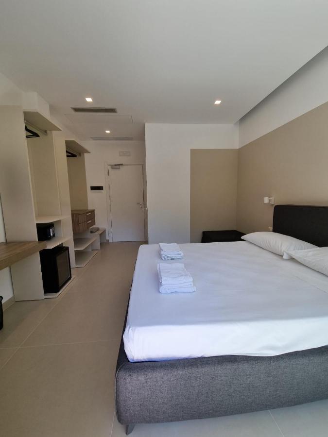 Marea Retreat Rooms Marina di Camerota Exteriör bild